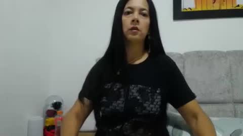 ceci online show from 12/14/25, 12:49