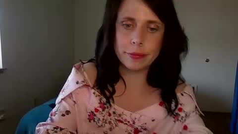 Snapshot of cecileesohless chatting on 04/24/26, 10:23 Cecilee Sohless online show from 04/24/26, 10:23