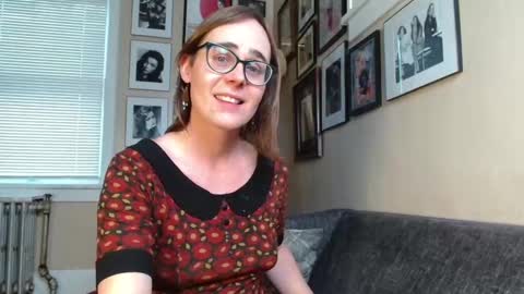 Cecily Saint Claire online show from 02/11/25, 11:44