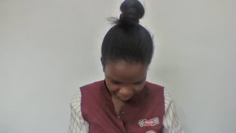 Snapshot of cedia837872 chatting on 07/05/26, 04:58 cedia837872 online show from 07/05/26, 04:58
