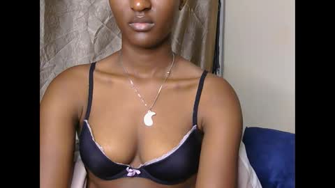 cee_queen online show from 06/03/26, 03:50