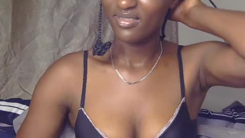 cee_queen online show from 06/21/26, 12:46