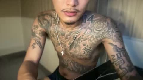 Snapshot of ceesteve_hot chatting on 05/25/26, 05:57 ceesteve_hot online show from 05/25/26, 05:57