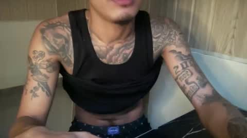 Snapshot of ceesteve_hot chatting on 05/29/26, 04:32 ceesteve_hot online show from 05/29/26, 04:32