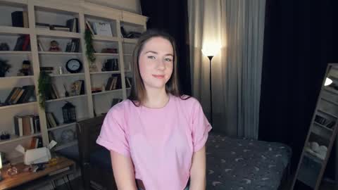 Josie Manesi online show from 12/25/24, 01:42