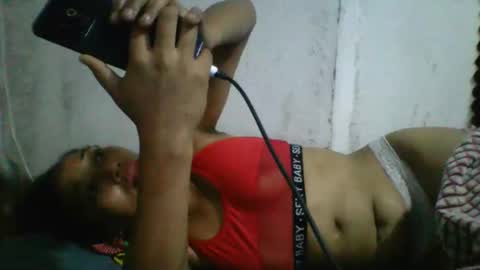 celena438935 online show from 11/25/25, 10:21