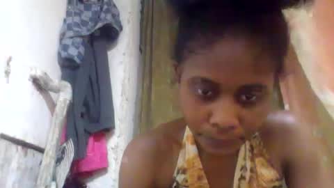 celena438935 online show from 12/02/25, 12:32