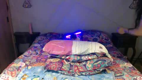 celeste 19sutra online show from 01/08/25, 03:19