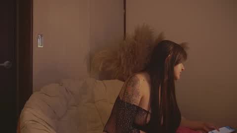 Diane Independent model online show from 03/11/25, 10:31