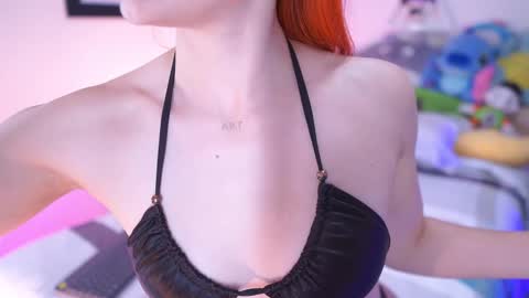 Celeste  online show from 10/21/25, 03:57