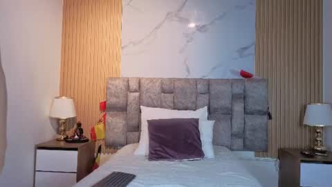 Snapshot of celeste_collinss_ chatting on 07/11/26, 08:11 celeste online show from 07/11/26, 08:11