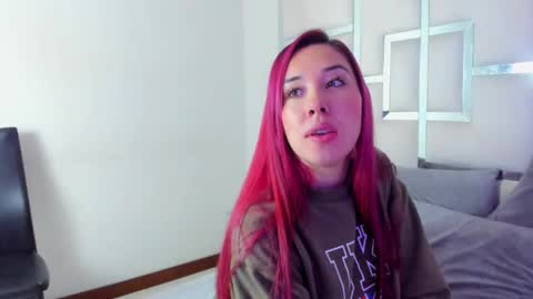 Snapshot of celeste_hillx chatting on 03/06/25, 03:46 celeste_hillx online show from 03/06/25, 03:46