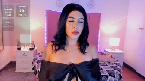 Sofia Castrillon online show from 02/12/25, 04:12
