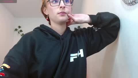 celesteayase online show from 02/18/25, 12:37