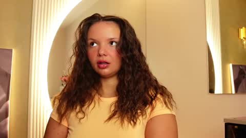 Snapshot of celestebailey chatting on 09/10/25, 04:01 CelesteBailey online show from 09/10/25, 04:01