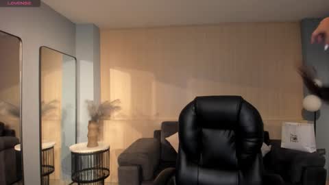 Celeste online show from 10/27/25, 08:07