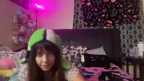 Snapshot of celestialillusions777 chatting on 10/22/25, 07:08 celestialillusions777 online show from 10/22/25, 07:08