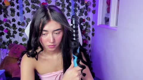 Celestineeeeee online show from 12/04/24, 12:52