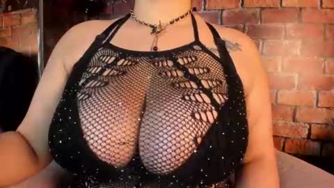 Snapshot of celestte_beautiful chatting on 06/30/26, 11:33 celestte_beautiful online show from 06/30/26, 11:33