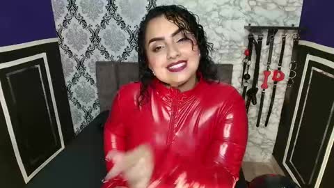       online show from 02/12/25, 01:41