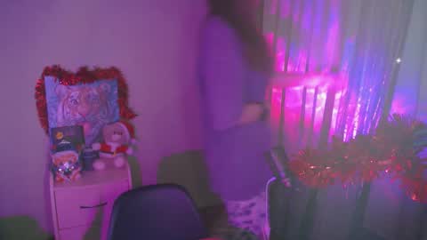 celia_sensual_ online show from 02/25/26, 04:38