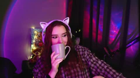 Snapshot of celia_sensual_ chatting on 05/31/26, 08:43 celia_sensual_ online show from 05/31/26, 08:43