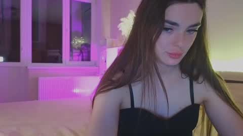 Snapshot of celinassa chatting on 12/13/24, 11:28 Aneli online show from 12/13/24, 11:28