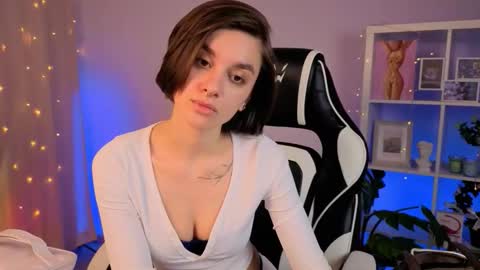 Snapshot of celine_dionn chatting on 02/23/26, 09:50 Celine online show from 02/23/26, 09:50