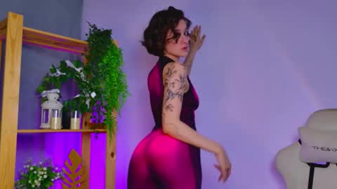 Snapshot of celine_dionn chatting on 03/14/26, 04:07 Celine online show from 03/14/26, 04:07