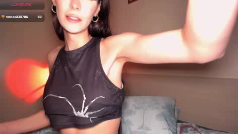 Snapshot of celine_rose chatting on 05/13/26, 02:25 Ji-yoon online show from 05/13/26, 02:25