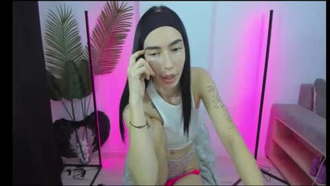 Snapshot of celine_roxelle chatting on 11/15/25, 06:37 Celine Roxelle online show from 11/15/25, 06:37