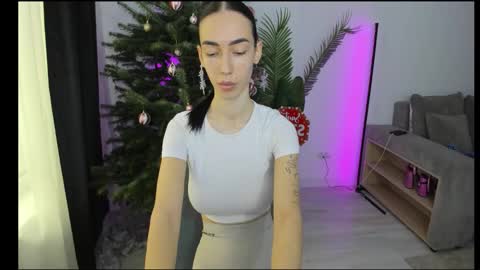 Snapshot of celine_roxelle chatting on 11/18/25, 11:58 Celine Roxelle online show from 11/18/25, 11:58