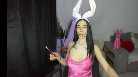 Snapshot of celine_roxelle chatting on 04/01/26, 08:39 Celine Roxelle online show from 04/01/26, 08:39