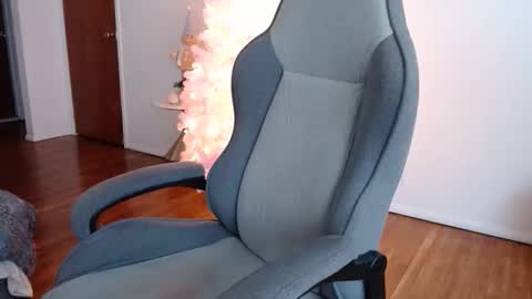 Celine Costas online show from 02/18/26, 05:20