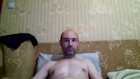 Snapshot of cemre33 chatting on 06/06/26, 01:38 cemre33 online show from 06/06/26, 01:38