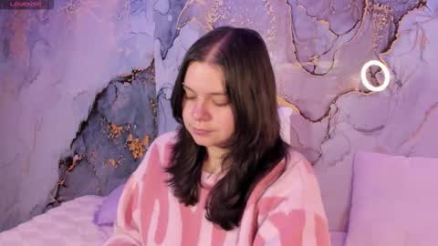 Hello guys my name is Sofi and Lizzie and  Vanessa online show from 02/14/26, 04:31