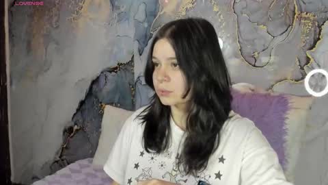 Hello guys my name is Sofi and Lizzie and  Vanessa online show from 02/23/26, 03:37