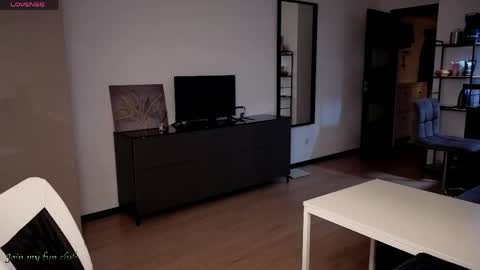 Snapshot of centurion_1 chatting on 04/04/26, 12:46 Bruce online show from 04/04/26, 12:46