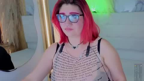 Snapshot of cerecita_02 chatting on 05/12/26, 12:08 Cerecita online show from 05/12/26, 12:08