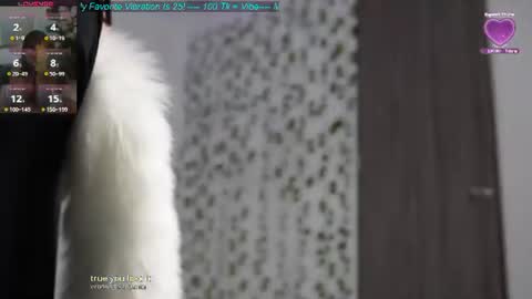 Snapshot of cerecitaqueen chatting on 06/11/26, 07:01 Cerecita online show from 06/11/26, 07:01