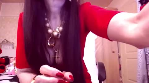 Snapshot of cerisedodd chatting on 11/29/25, 12:24 Cerise online show from 11/29/25, 12:24