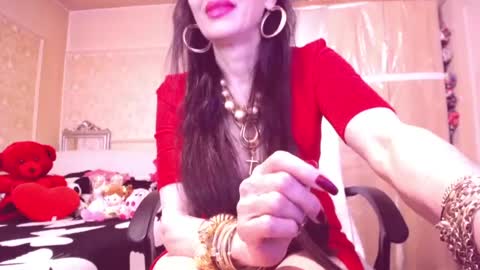 Snapshot of cerisedodd chatting on 06/20/26, 12:14 Cerise online show from 06/20/26, 12:14