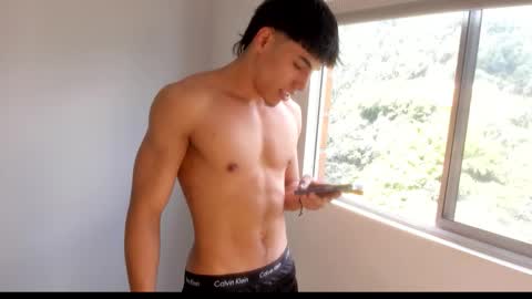 Snapshot of ceron_cb chatting on 03/22/26, 04:21 ceron cb online show from 03/22/26, 04:21