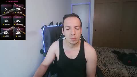 Snapshot of cerso1 chatting on 12/16/25, 01:16 Cerso online show from 12/16/25, 01:16