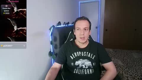 Snapshot of cerso1 chatting on 01/12/26, 01:22 Cerso online show from 01/12/26, 01:22