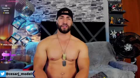 Snapshot of cesar_joness chatting on 12/03/24, 12:24 Cesar jones online show from 12/03/24, 12:24
