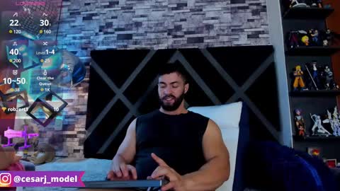 Snapshot of cesar_joness chatting on 02/14/25, 11:42 Cesar jones online show from 02/14/25, 11:42