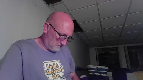 Snapshot of cfnm0968 chatting on 09/17/25, 02:02 cfnm0968 online show from 09/17/25, 02:02