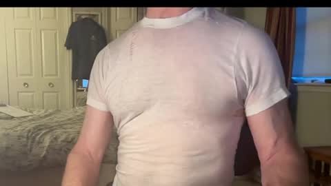 Snapshot of cfnmworkout1 chatting on 04/18/26, 11:38 cfnmworkout1 online show from 04/18/26, 11:38