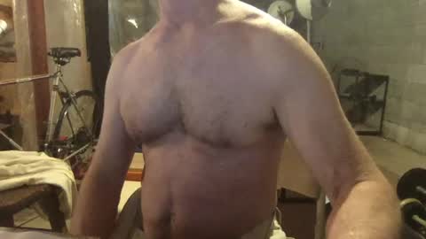 Snapshot of cfnmworkout1 chatting on 05/26/26, 06:26 cfnmworkout1 online show from 05/26/26, 06:26